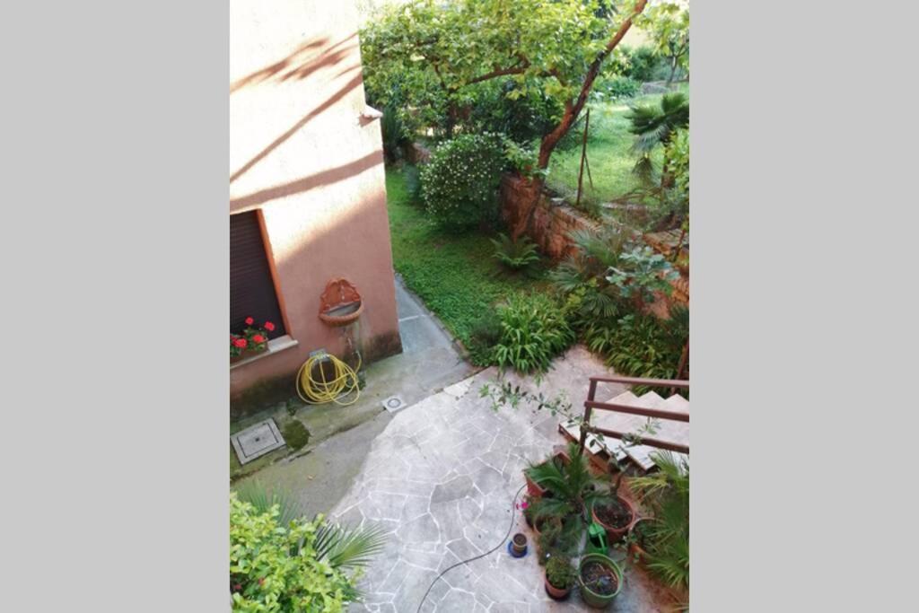 Appartamento La casa della mia famiglia Roma Esterno foto